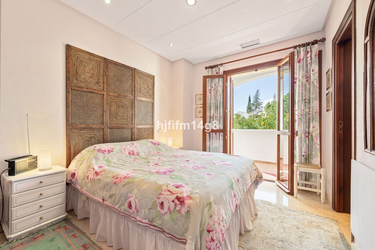 2-slaapkamer appartement in Le Village, Nueva Andalucía in Nueva Andalucía - foto 10