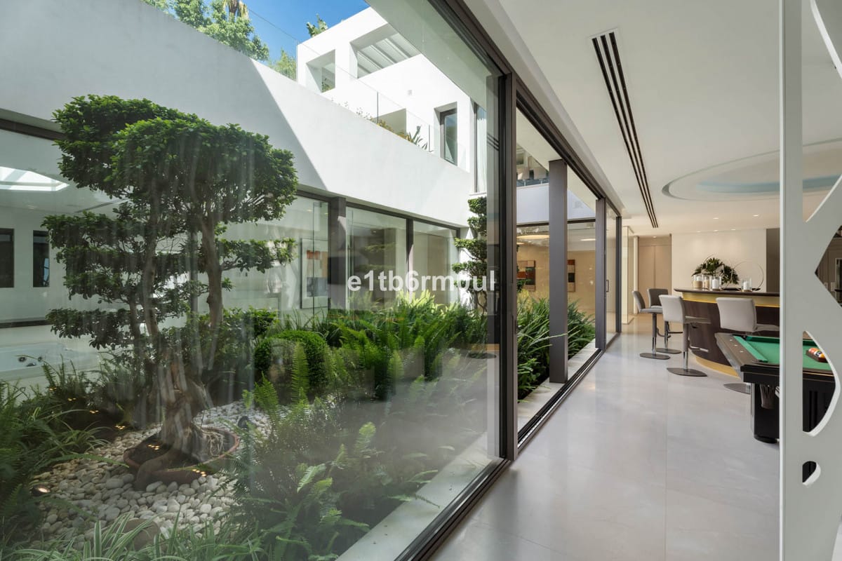 6-slaapkamer villa in La Quinta, Benahavís in La Quinta - foto 8