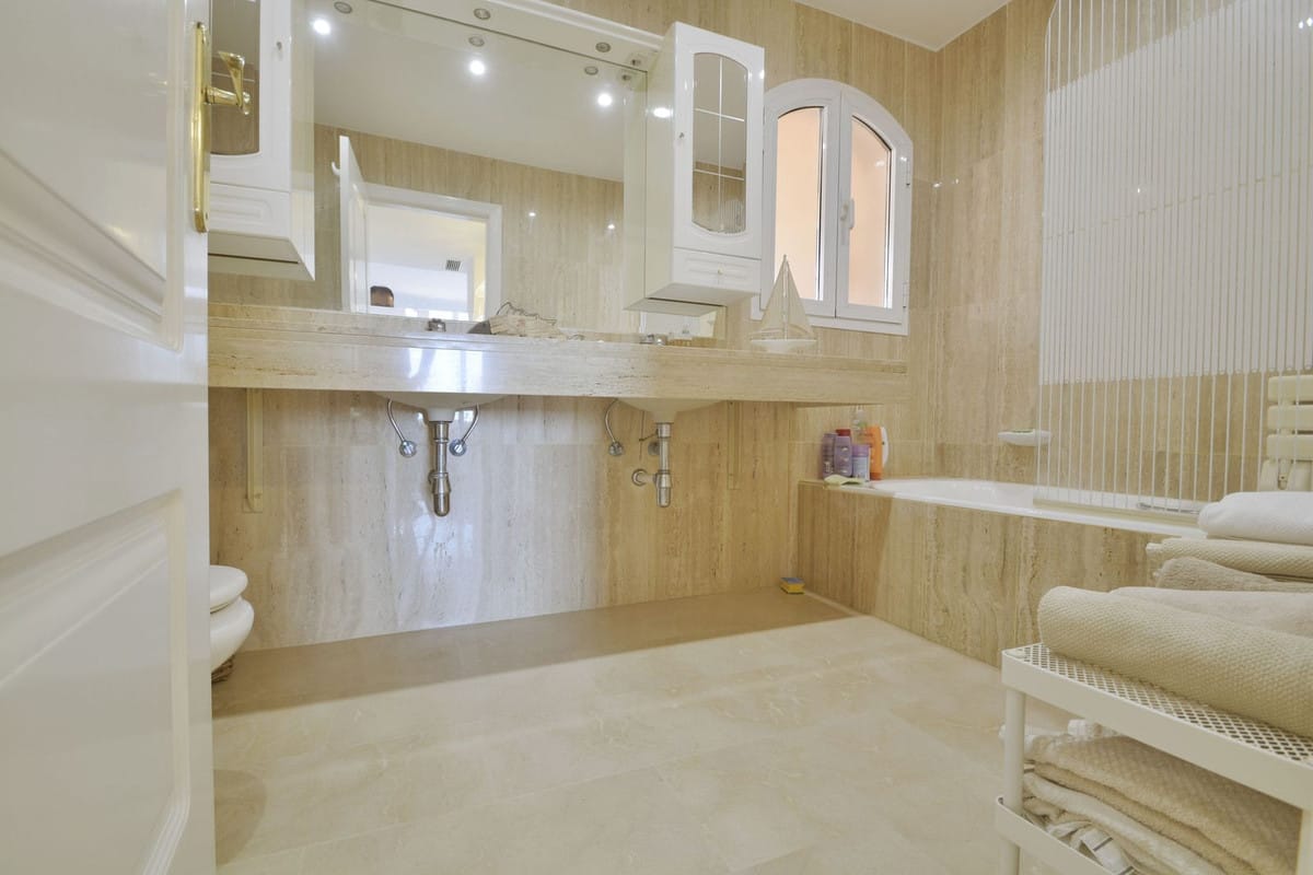 2 bedroom Apartment in Elviria in Elviria - foto 15