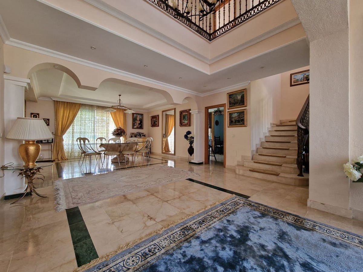 Unieke villa met privé-tennisbaan in Guadalmina Baja in Guadalmina Baja - foto 6