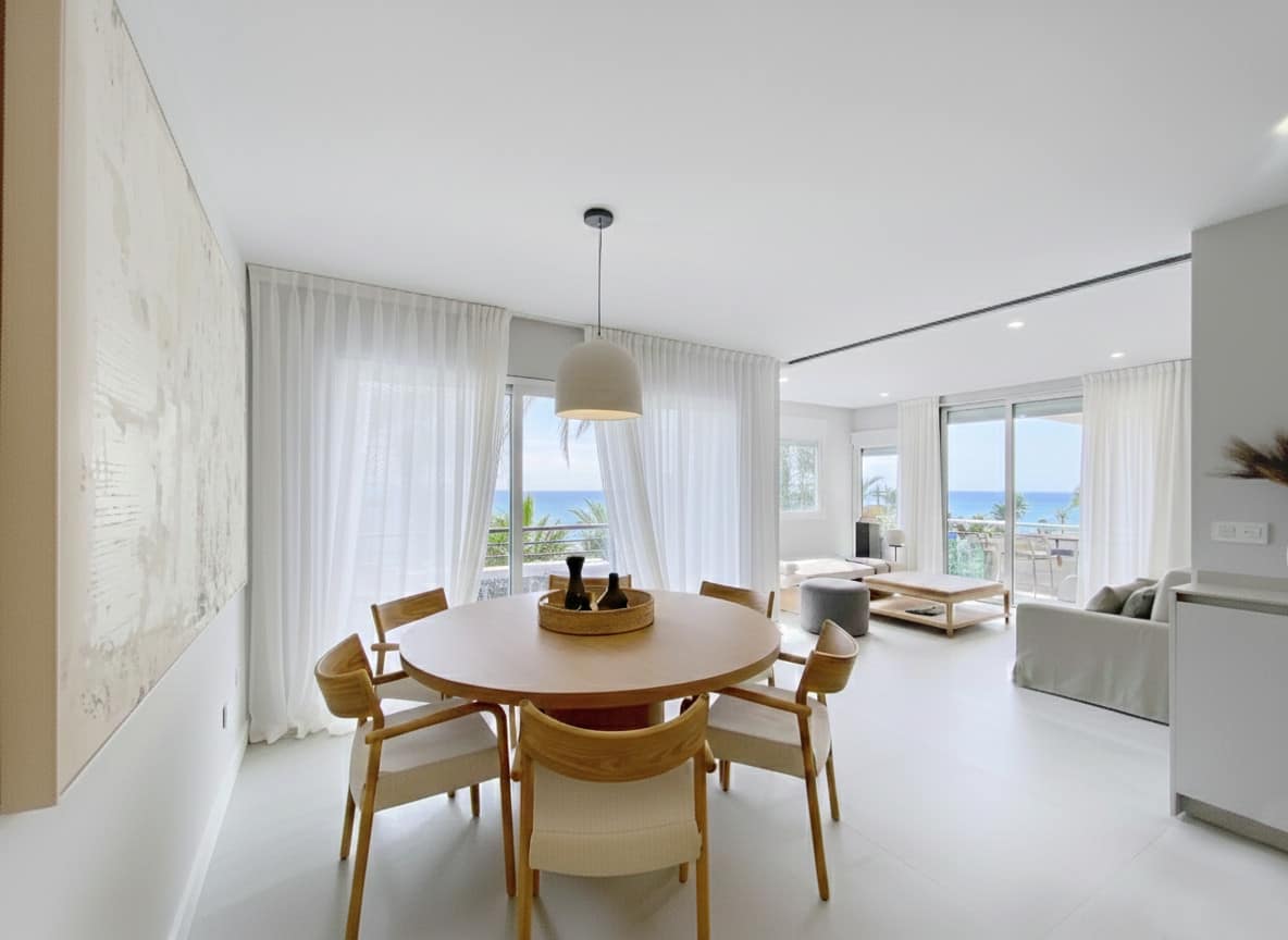 Appartement aan het strand in Estepona — 2 slaapkamers, 97 m² in Estepona - foto 16