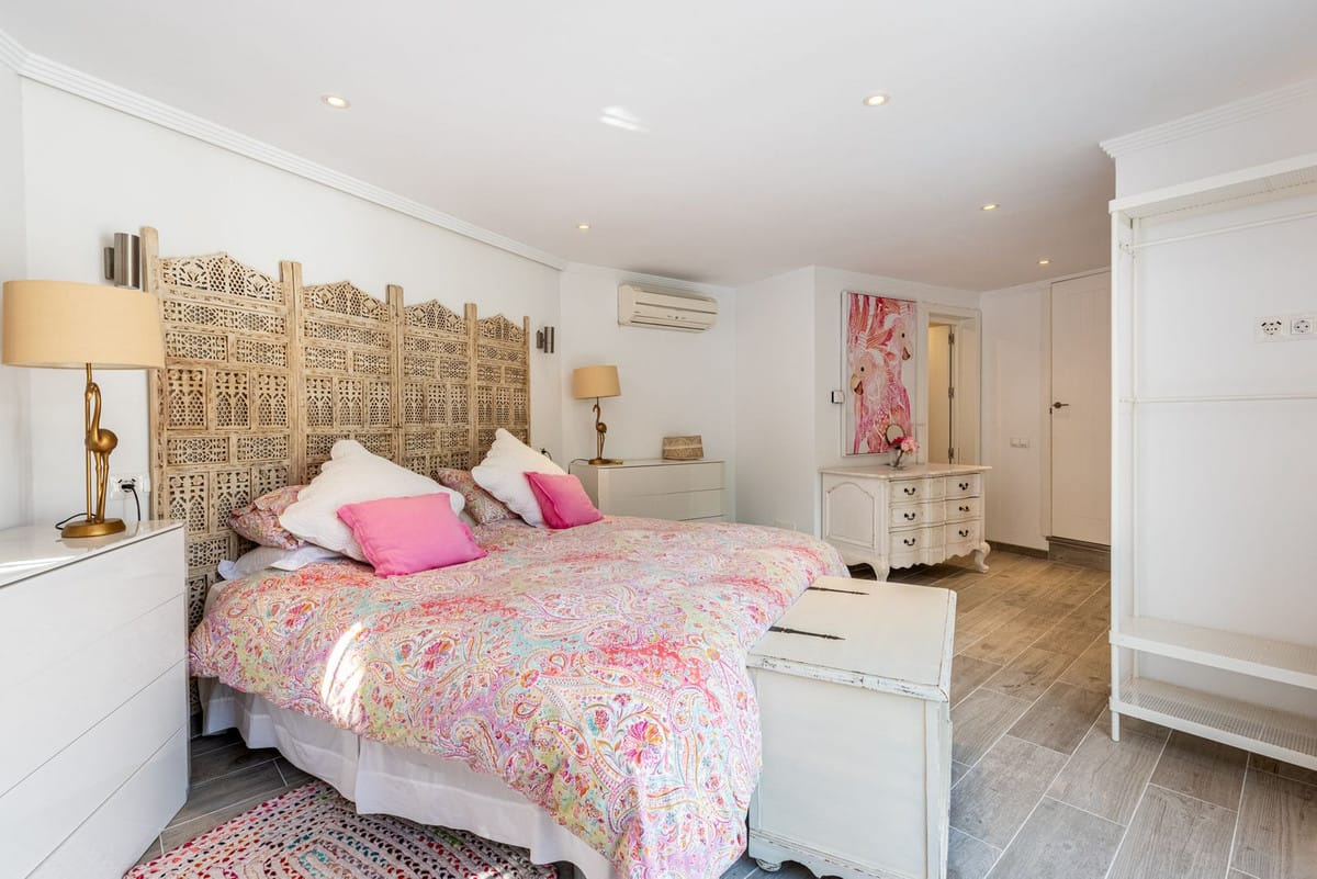 Charmante cottage-stijl villa in de heuvels van Benahavís – uitstekende prijs-kwaliteitverhouding in Benahavís - foto 16