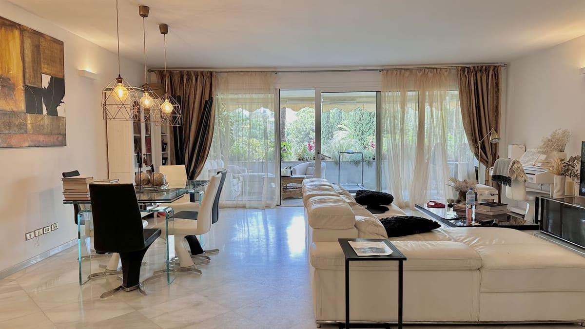 Drie-slaapkamerappartement aan The Golden Mile in The Golden Mile - foto 4