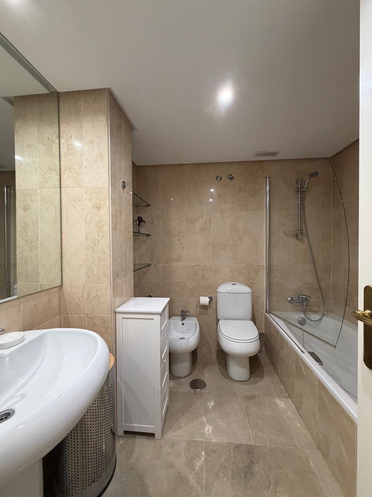 Appartement met 2 slaapkamers in Marbella in Marbella - foto 12