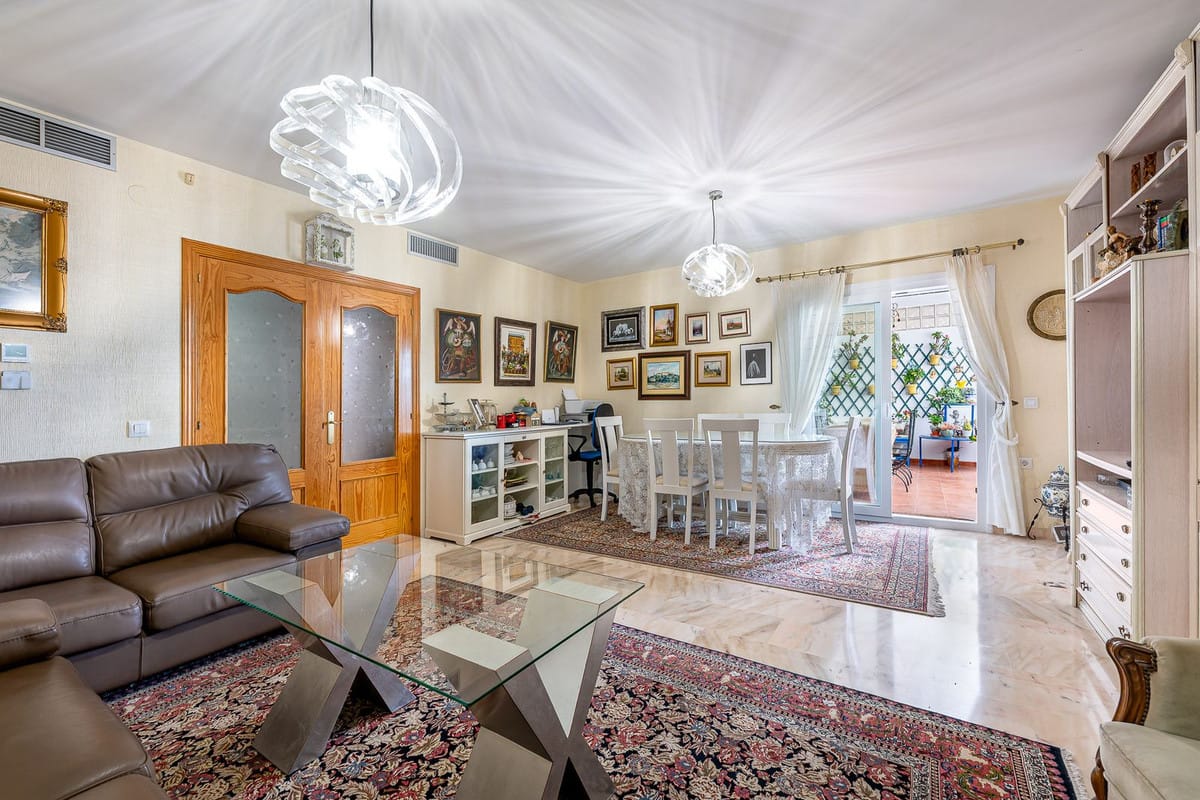 3 bedroom Apartment in Torrequebrada in Torrequebrada - foto 7