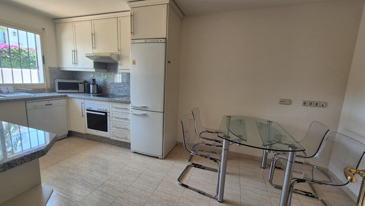 Stadswoning met 3 slaapkamers in Nueva Andalucía, Málaga in Nueva Andalucía - foto 3