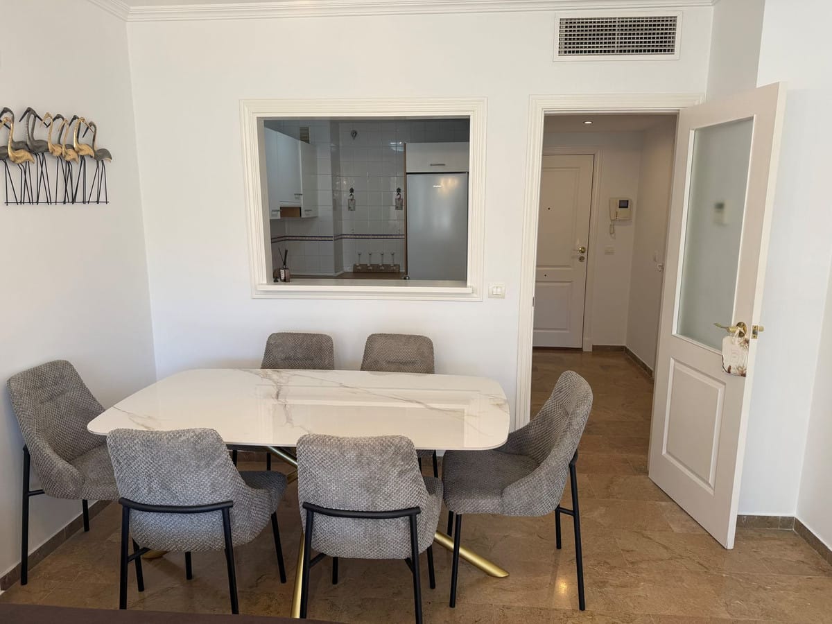 2-slaapkamer appartement in Calahonda aan het strand in Calahonda - foto 7