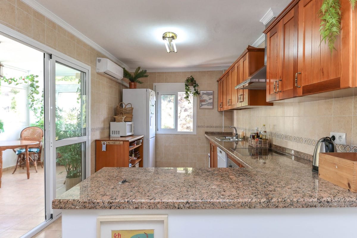 5-slaapkamer stadswoning in Tolox met kelder en dakterras in Tolox - foto 18