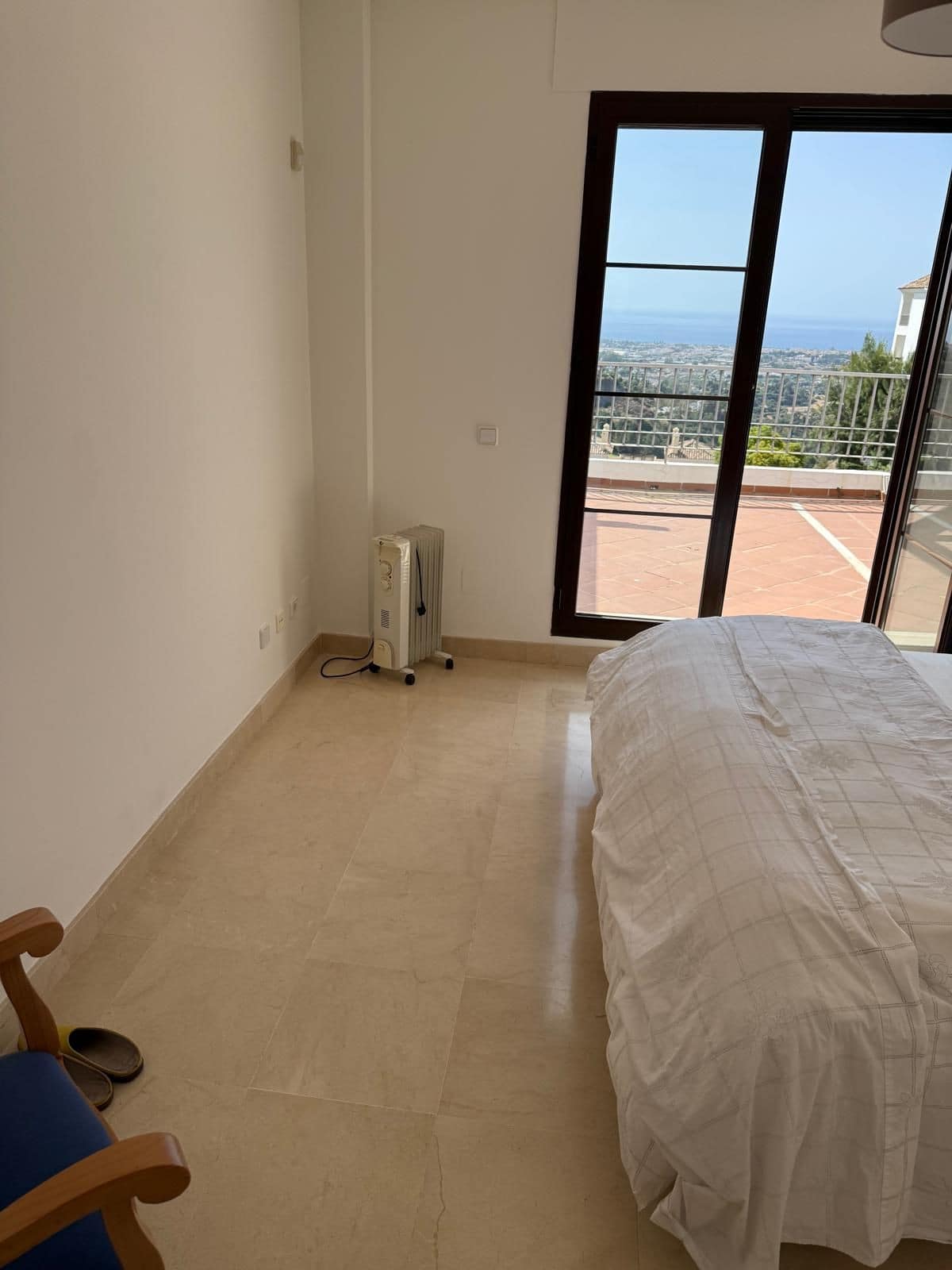 2 bedroom Apartment in Benahavís in Benahavís - foto 13