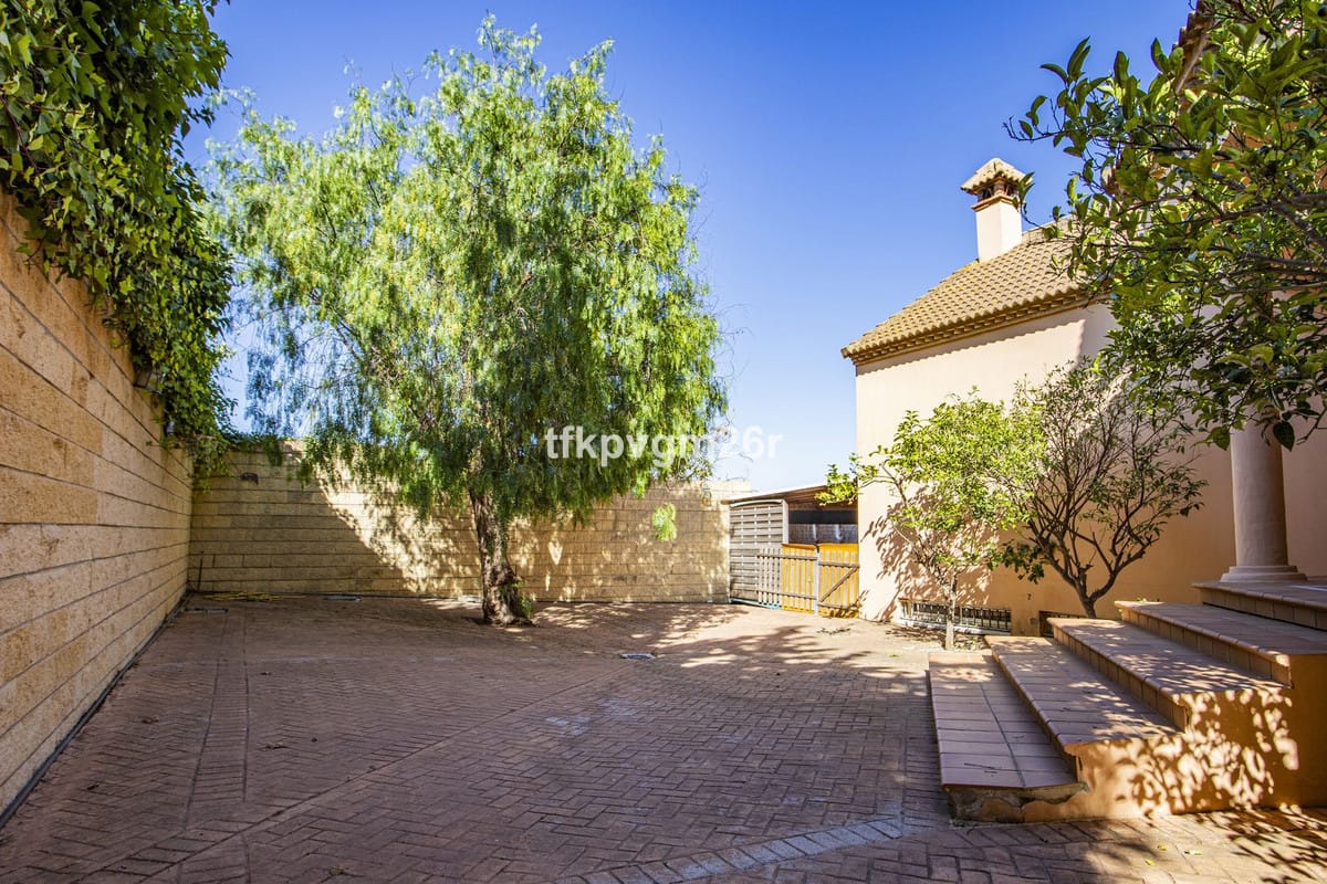 Villa met 6 slaapkamers in La Alcaidesa in La Alcaidesa - foto 4