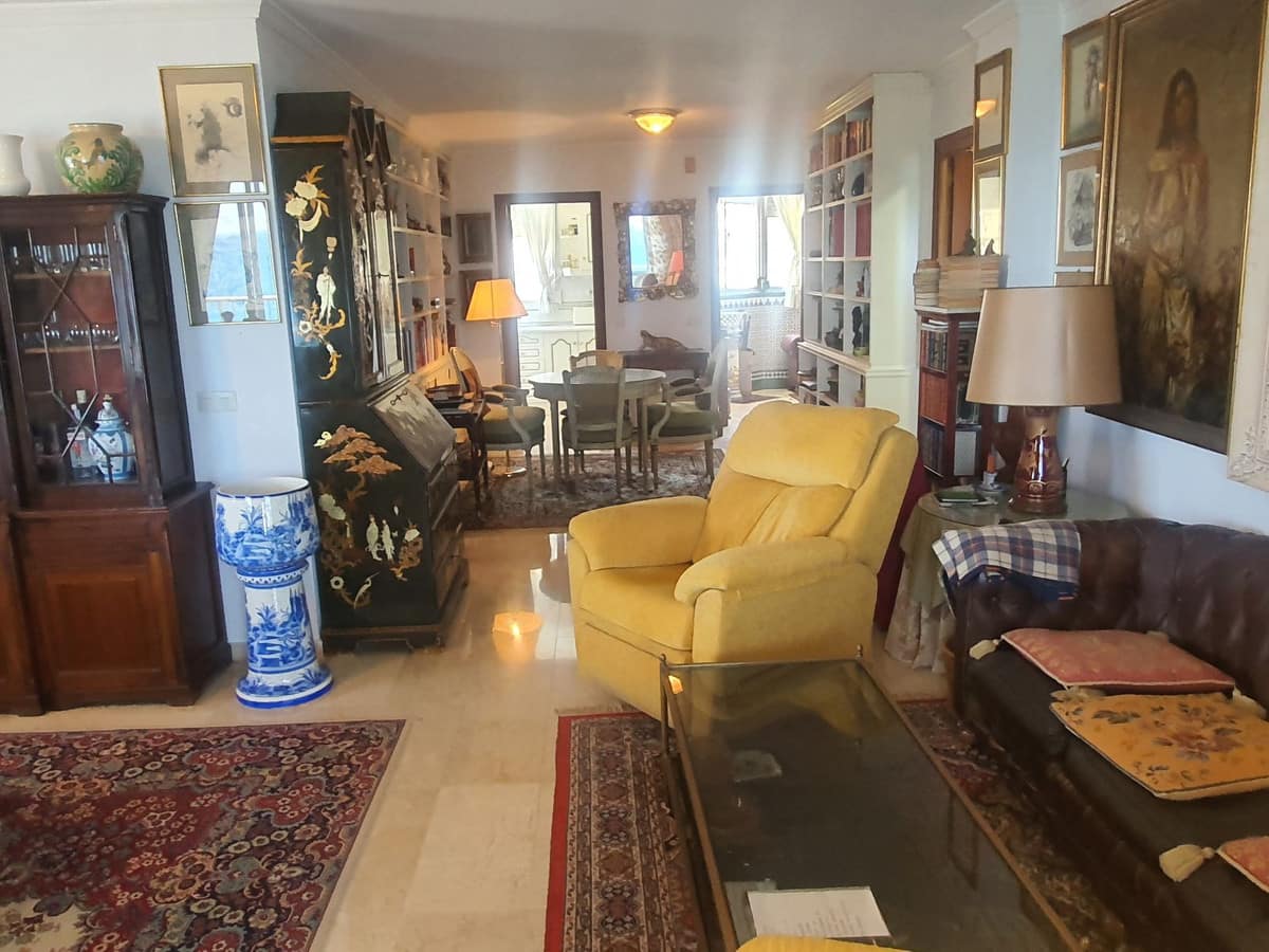 Drie-slaapkamer appartement aan de eerste lijn strand in Fuengirola in Fuengirola - foto 19
