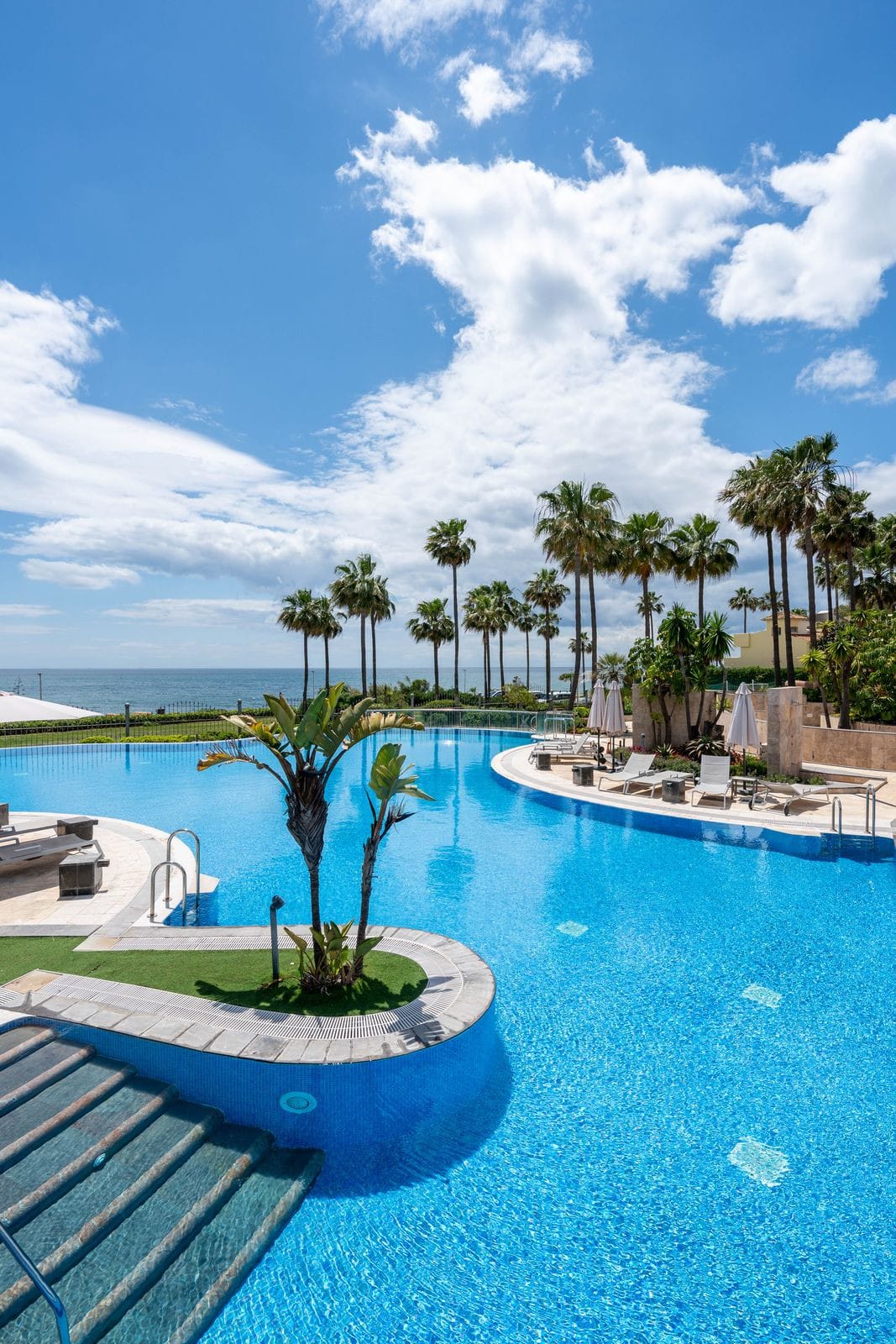 Elegante 2-slaapkamer appartement aan het strand in Estepona in Estepona - foto 18