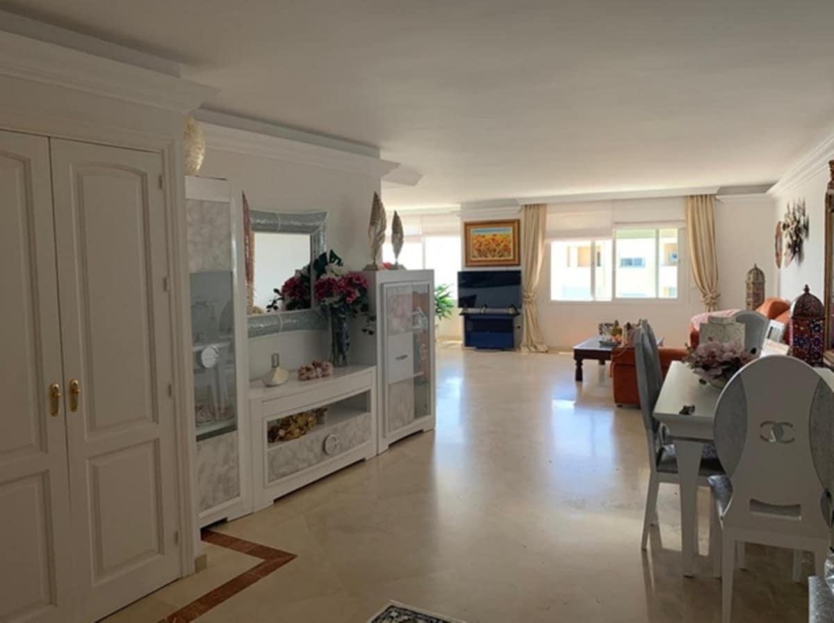 Penthouse duplex met 2 slaapkamers aan het strand in Estepona in Estepona - foto 11