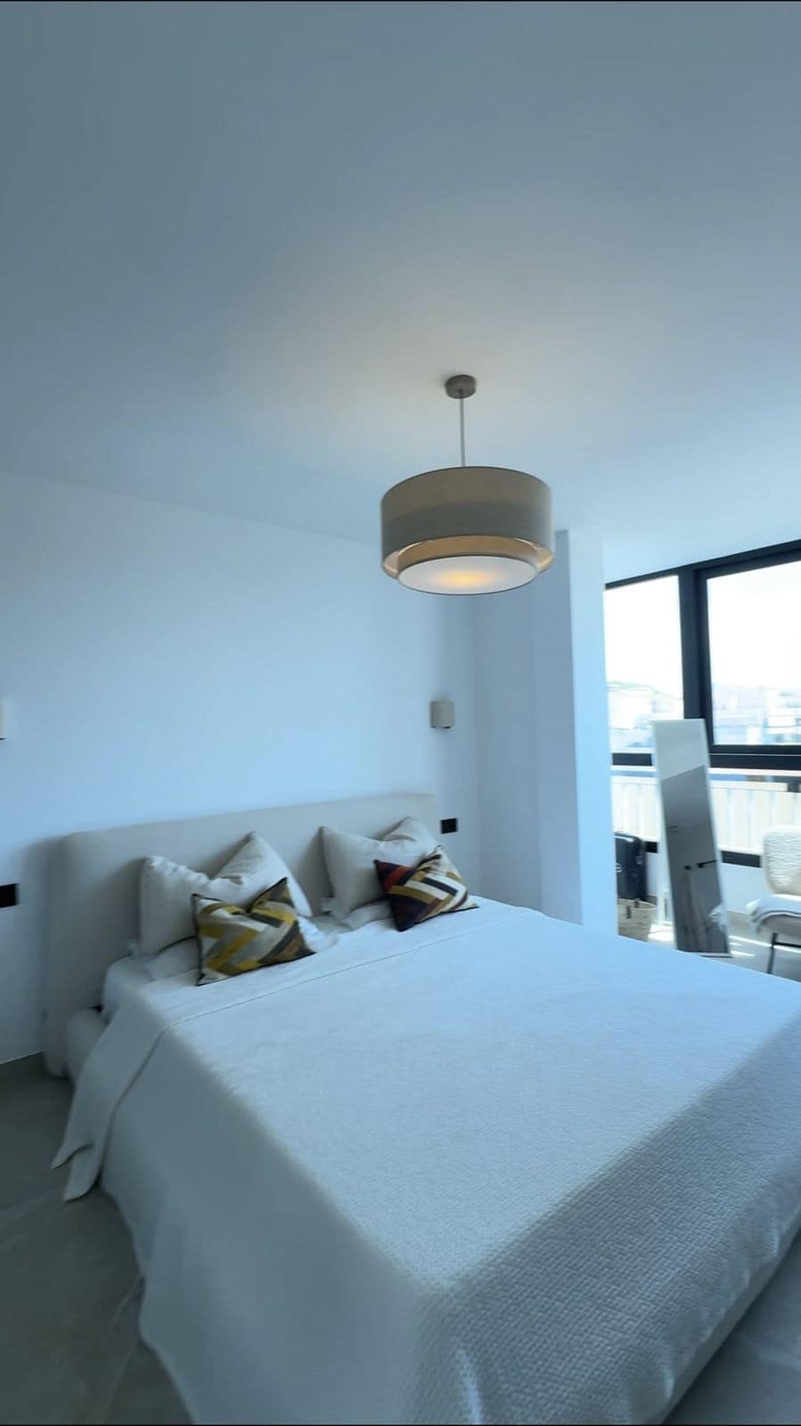 Gerenoveerd penthouse in Marbella — 3 slaapkamers in Marbella - foto 8