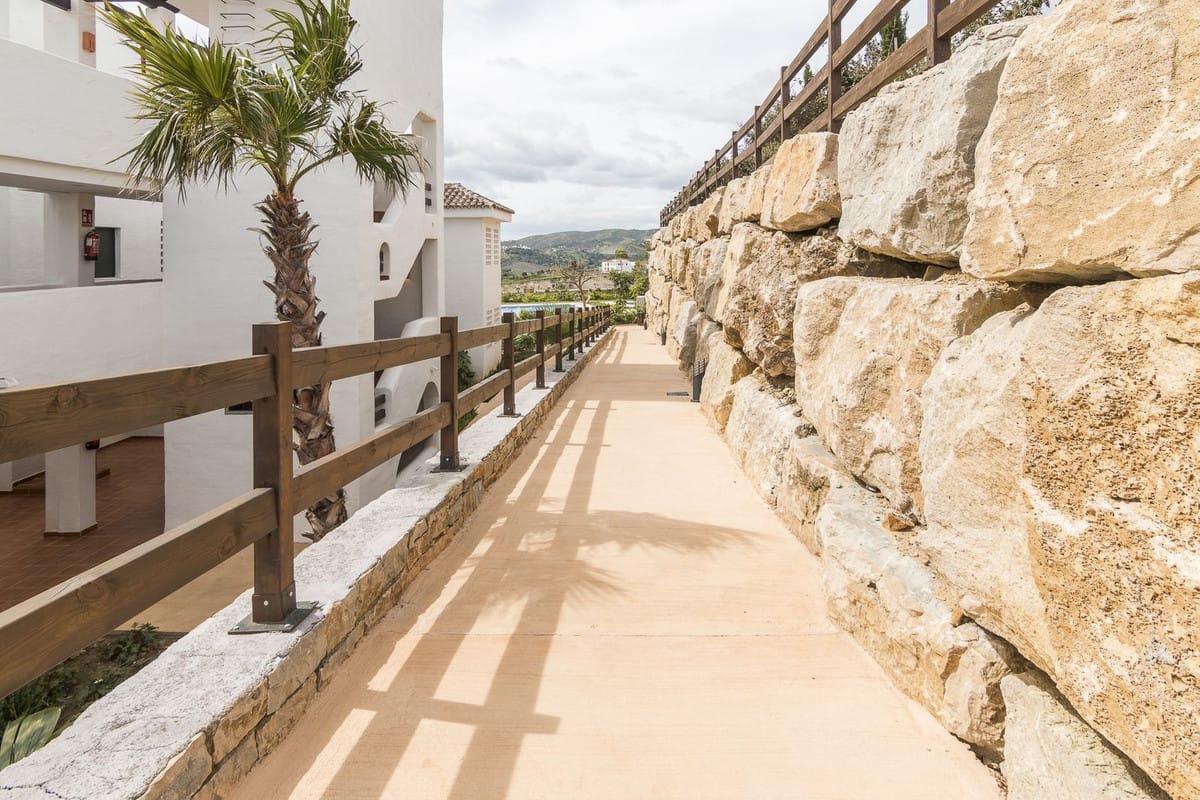 Penthouse met 3 slaapkamers in Casares in Casares - foto 4