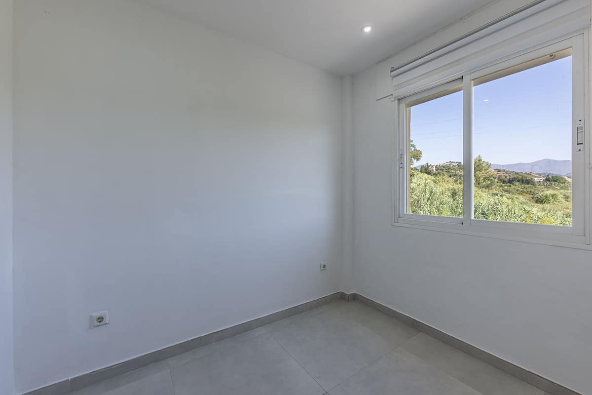 Drie-slaapkamerwoning in Estepona in Estepona - foto 4