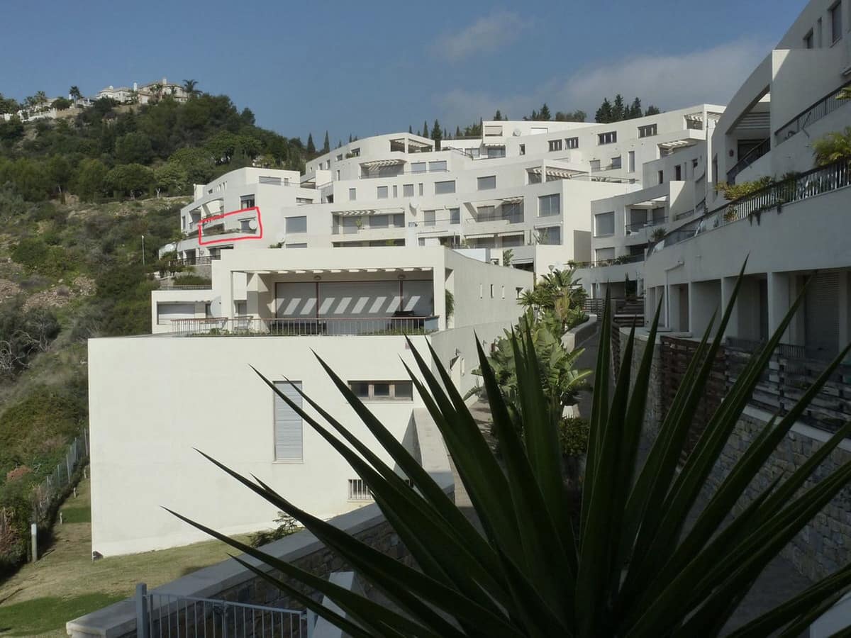 3 bedroom Apartment in Altos De Los Monteros in Altos de los Monteros - foto 2