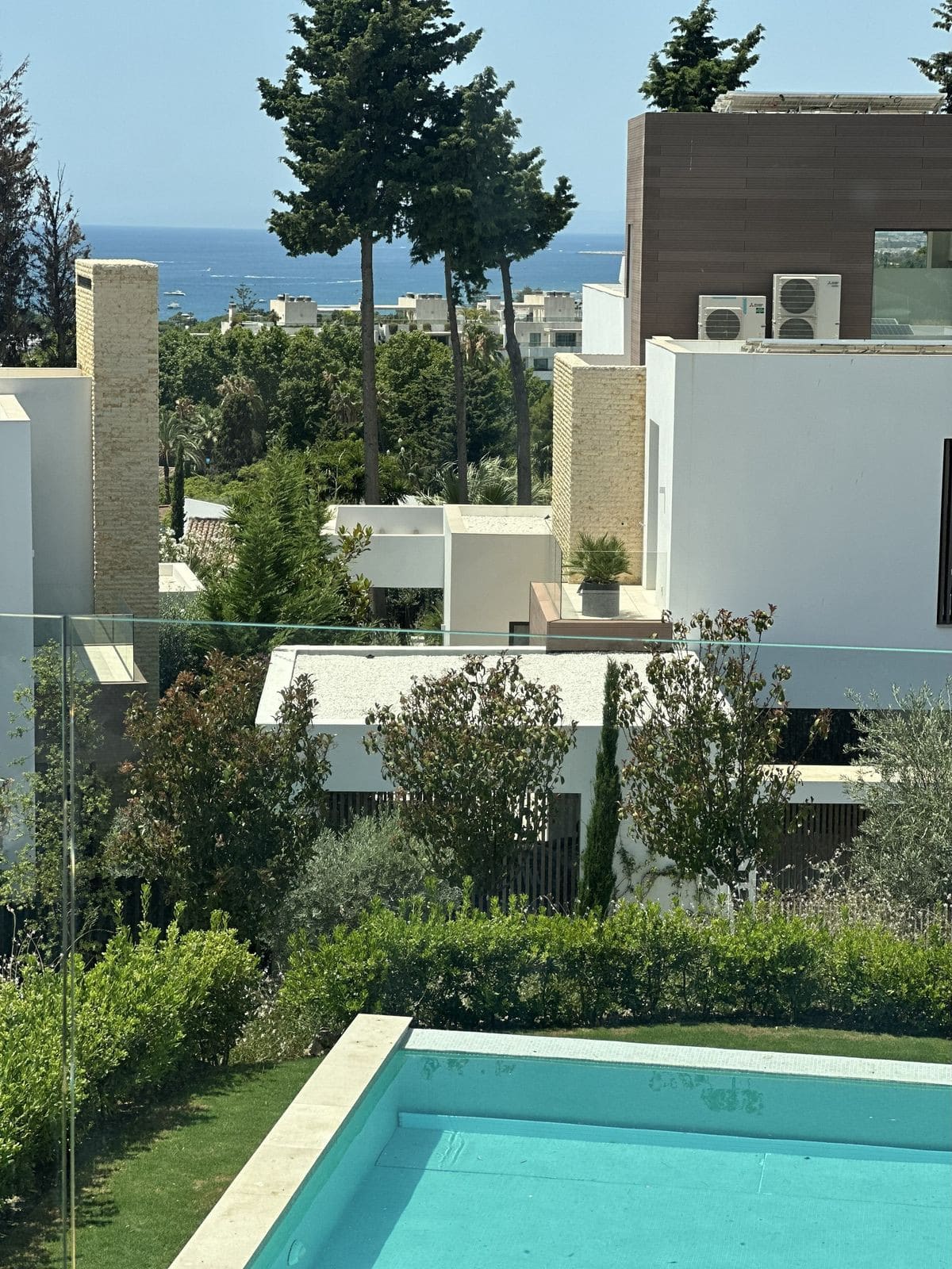 5-slaapkamer villa in Marbella aan de prestigieuze Gouden Mijl in Marbella - foto 14
