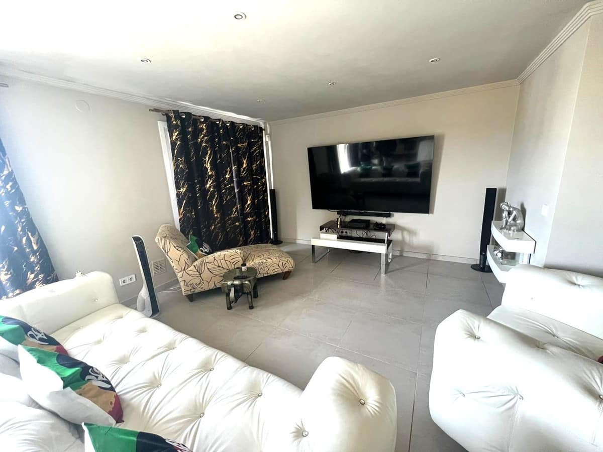 4-slaapkamer penthouse duplex in Carib Playa, Costa del Sol in Carib Playa - foto 8