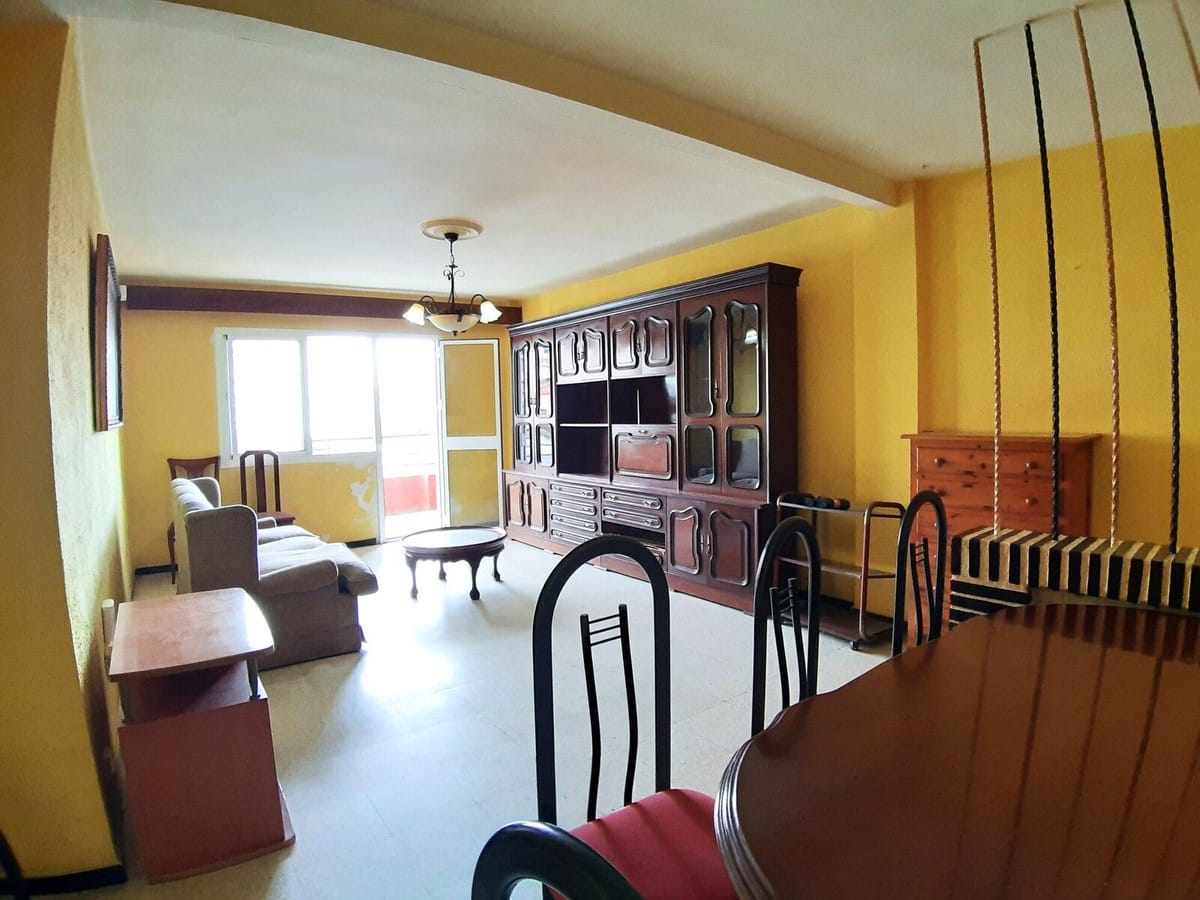 4-slaapkamer appartement in Fuengirola met potentieel in Fuengirola - foto 5