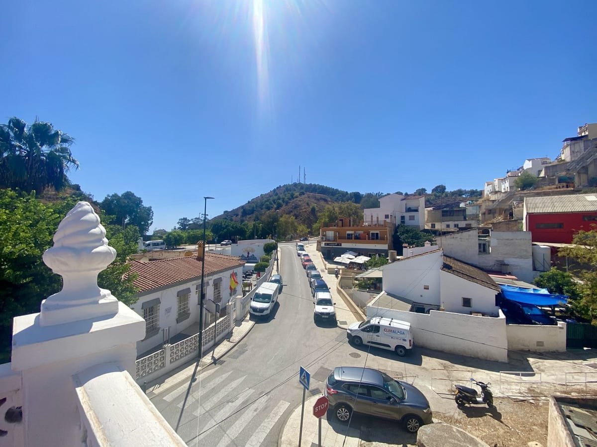 Villa met 6 slaapkamers in Málaga — R4846426 in Málaga - foto 3