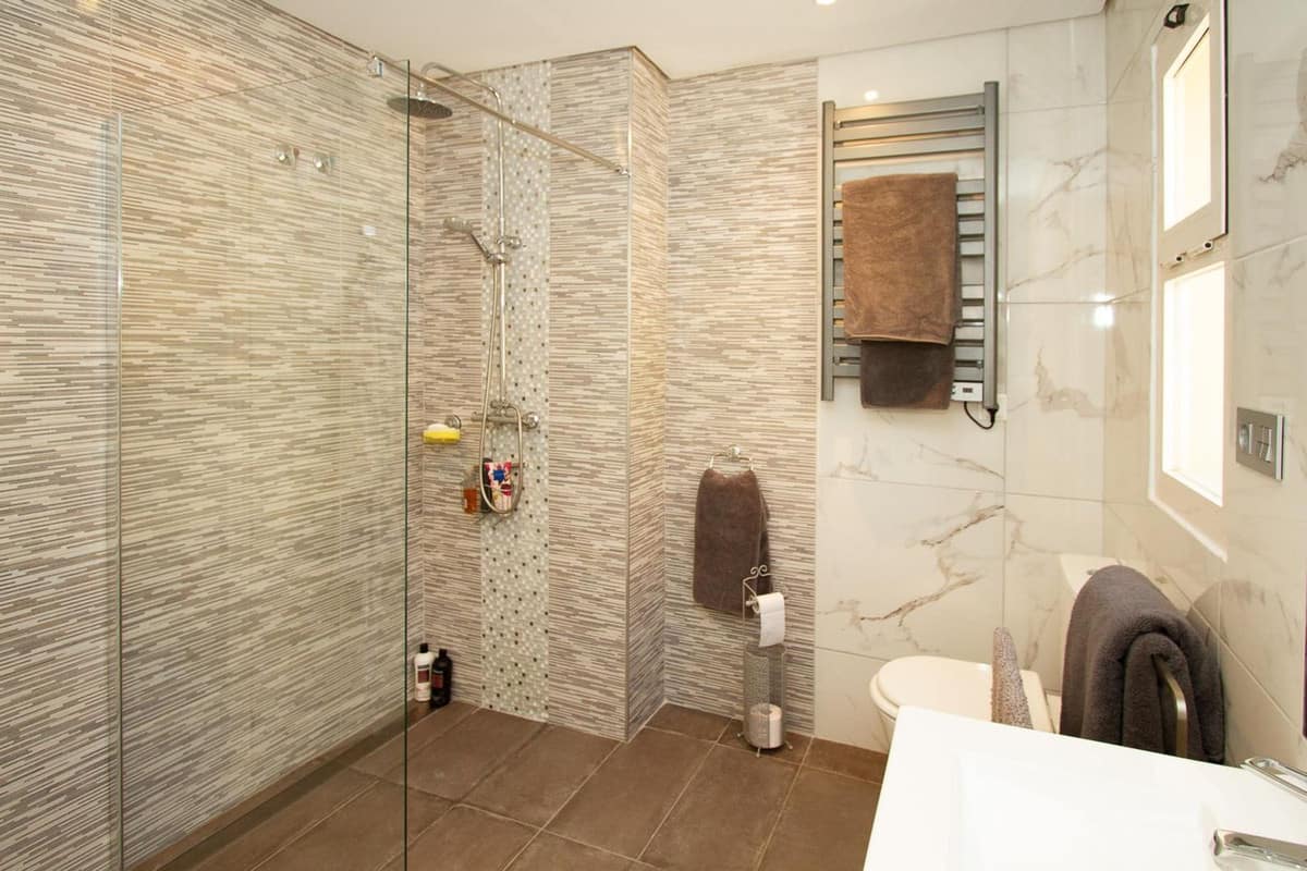 Drie-slaapkamer penthouse in La Mairena in La Mairena - foto 10