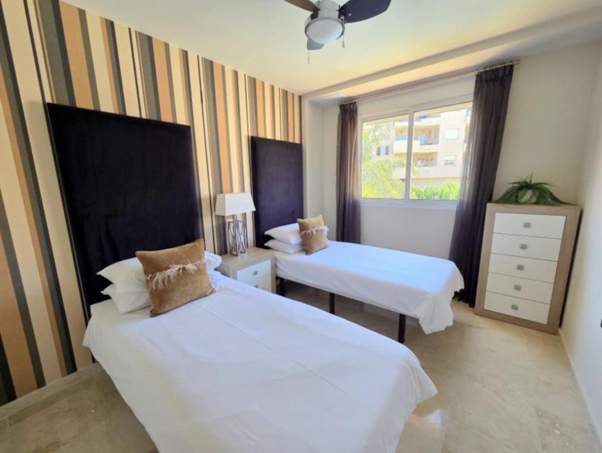 Drie-slaapkamer duplex-penthouse in La Duquesa in La Duquesa - foto 7
