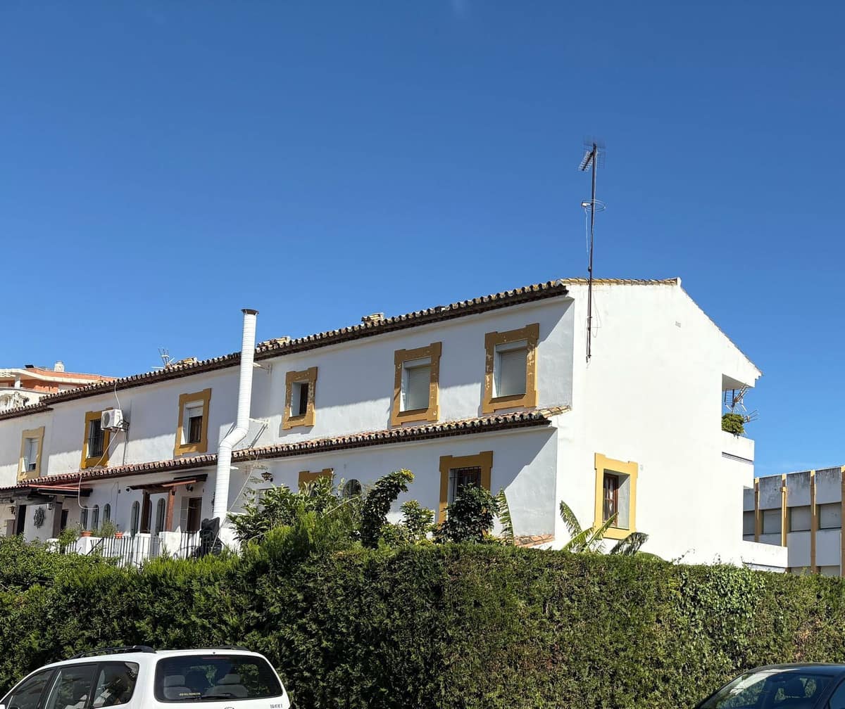 Rijtjeshuis met 5 slaapkamers in Estepona in Estepona - foto 5