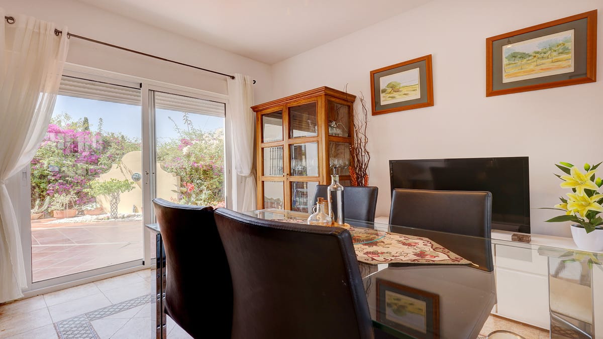5 bedroom House in Casares in Casares - foto 10