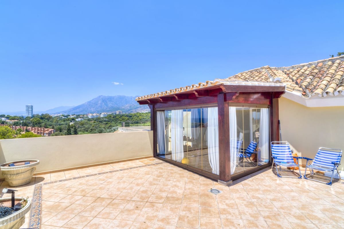 Luxueus duplex penthouse met 3 slaapkamers in Bahía de Marbella in Bahía de Marbella - foto 6