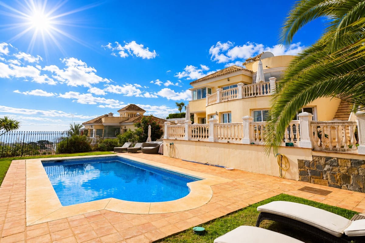 Vrijstaande villa met uitzicht op zee in Calahonda in Calahonda - foto 7