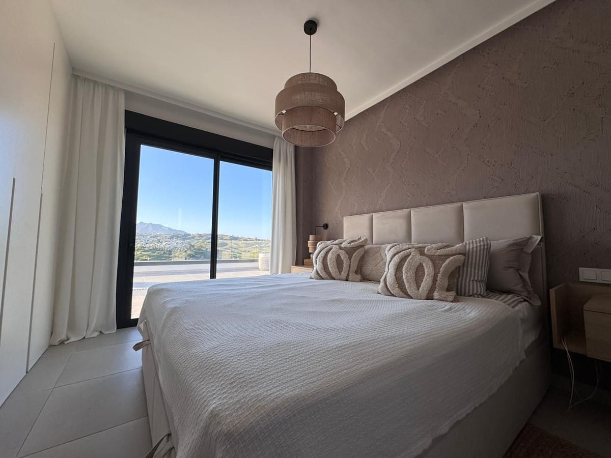 Exclusieve penthouse met spectaculair wrap-around-terras van 207 m² in La Cala de Mijas in La Cala de Mijas - foto 13