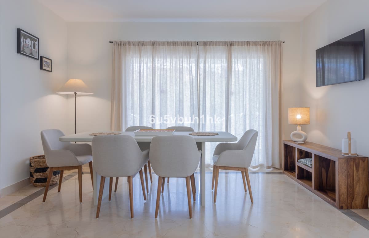 Drie-slaapkamer appartement in Estepona in Estepona - foto 6
