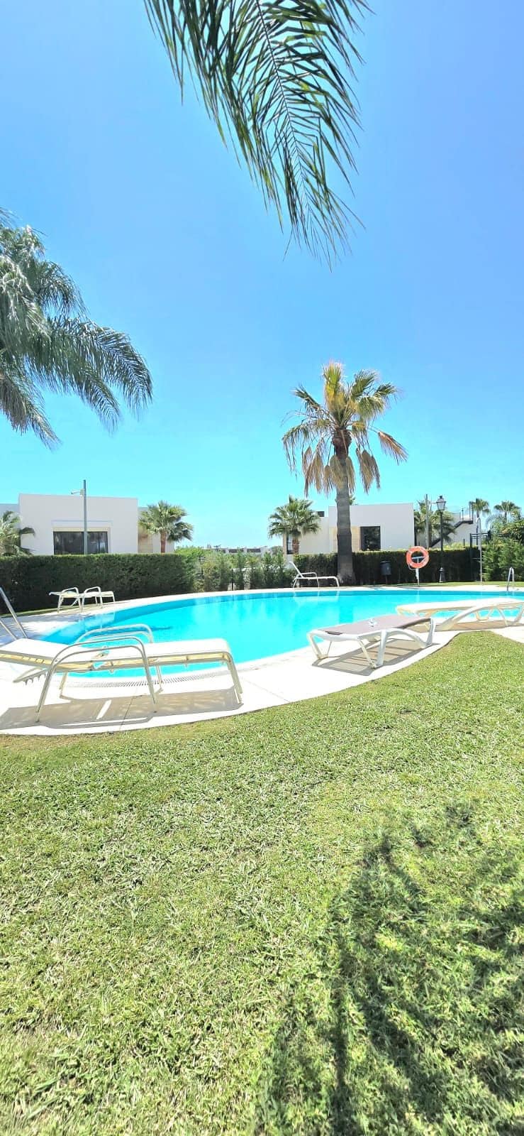 Drie-slaapkamer stadswoning in El Paraiso in El Paraiso - foto 16