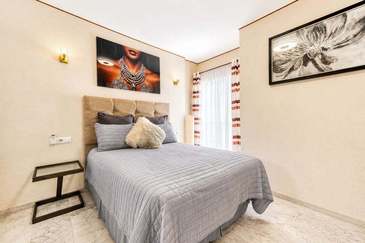 2 bedroom Apartment in Calahonda in Calahonda - foto 18