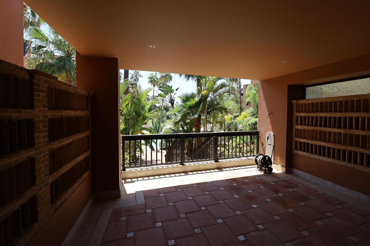 Appartement met 4 slaapkamers aan het strand in San Pedro de Alcántara in San Pedro de Alcántara - foto 9