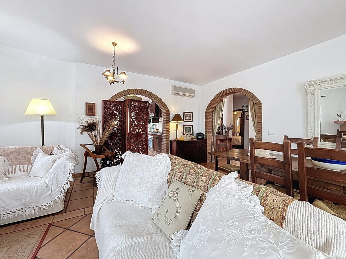 Villa met 3 slaapkamers in Canillas de Albaida — R5153134 in Canillas de Albaida - foto 15