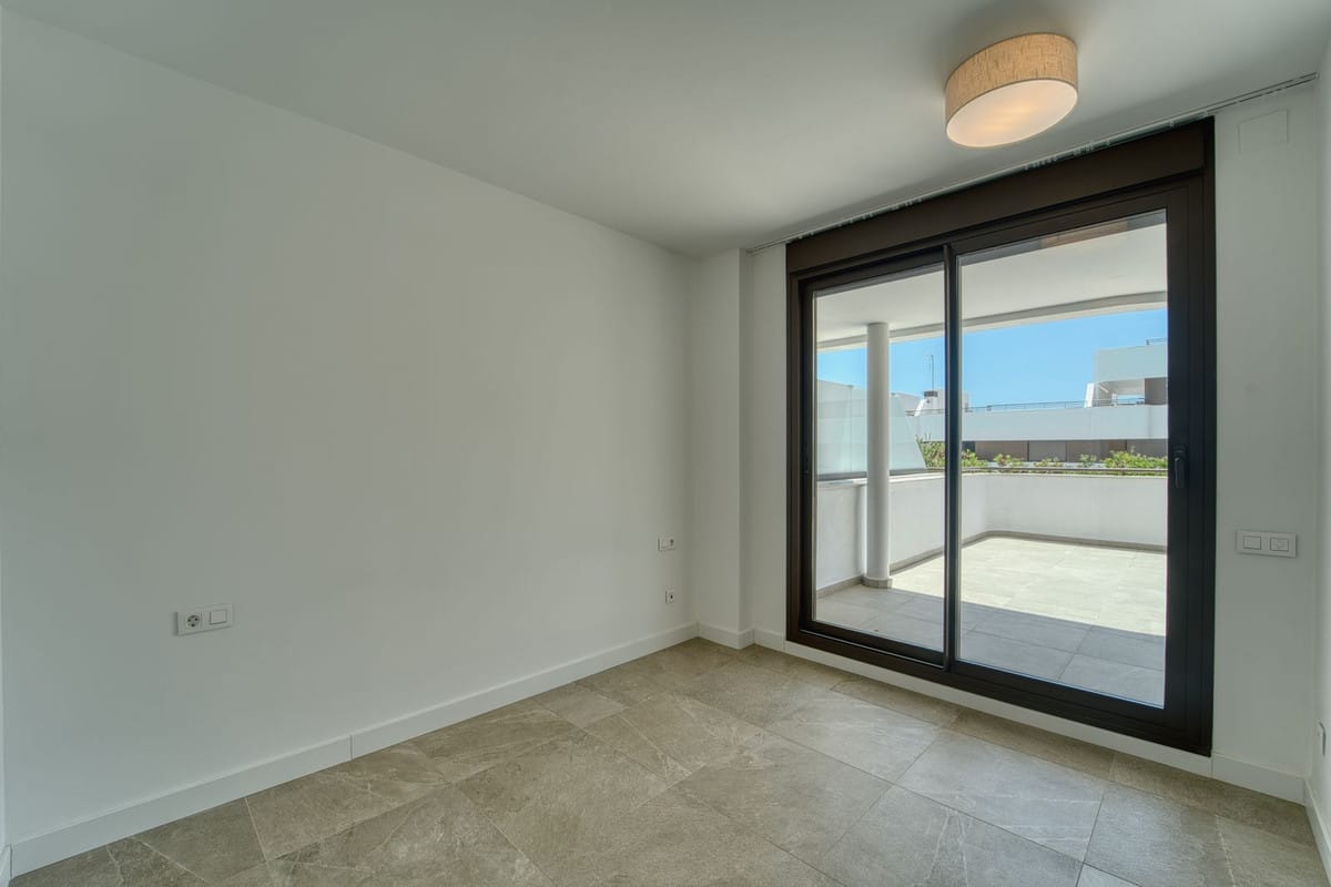 Moderne 2-slaapkamer begane grond in Estepona – Las Mesas in Estepona - foto 11