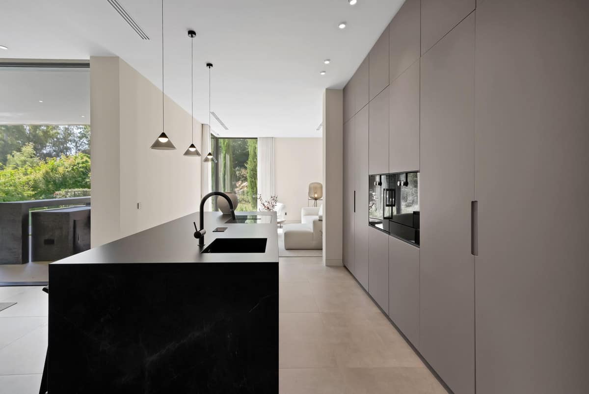 Villa Maryna: exclusieve moderne villa in La Cerquilla, Marbella in Marbella - foto 10