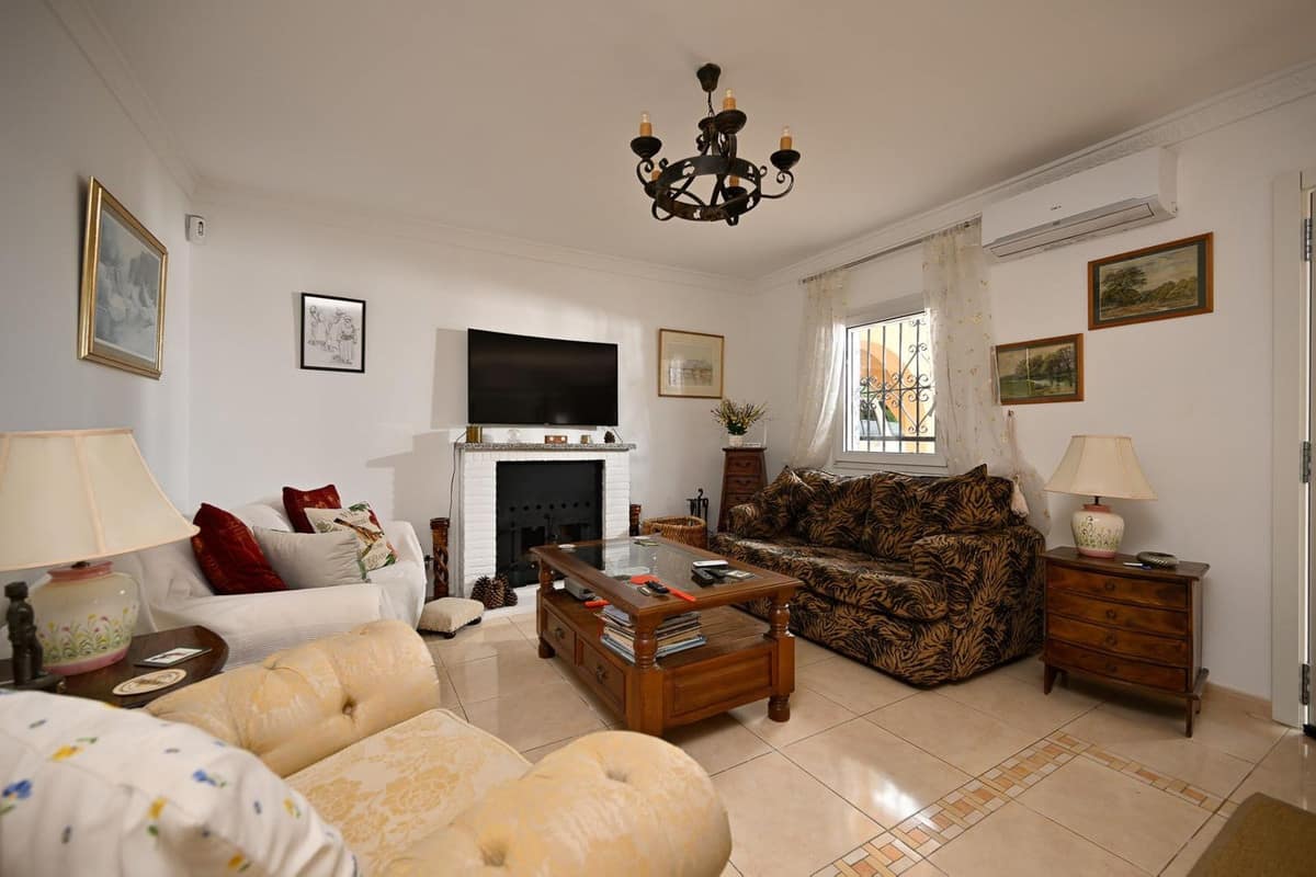 4-slaapkamer villa in Alhaurín el Grande in Alhaurín el Grande - foto 16