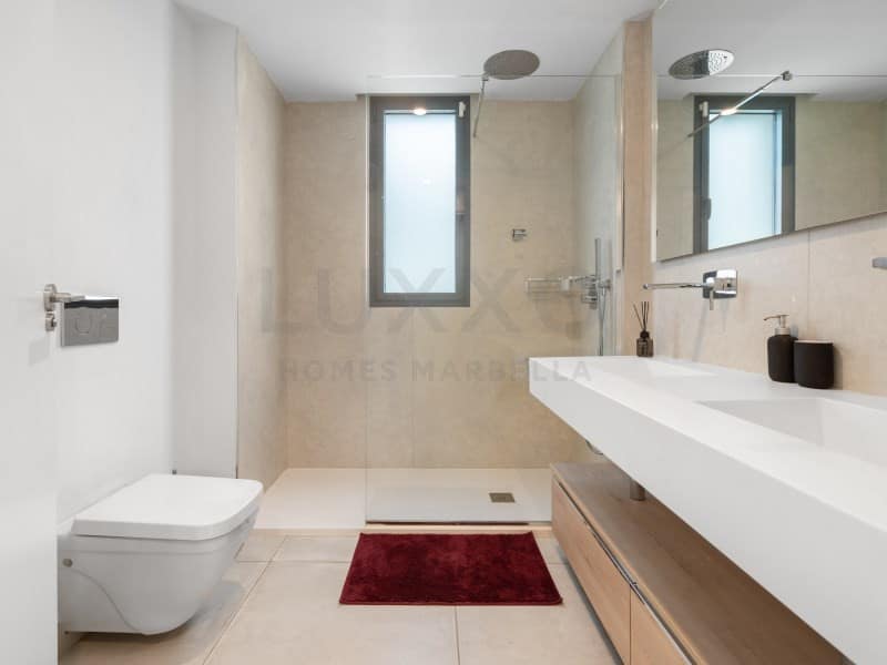 3-slaapkamer appartement met zeezicht en privézwembad in Marbella (Cabopino / Artola) in Marbella - foto 19