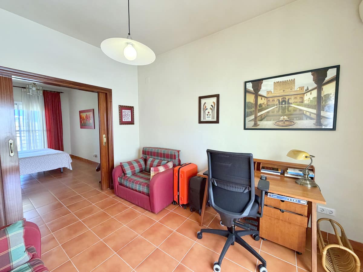 4 bedroom House in Cancelada in Cancelada - foto 19