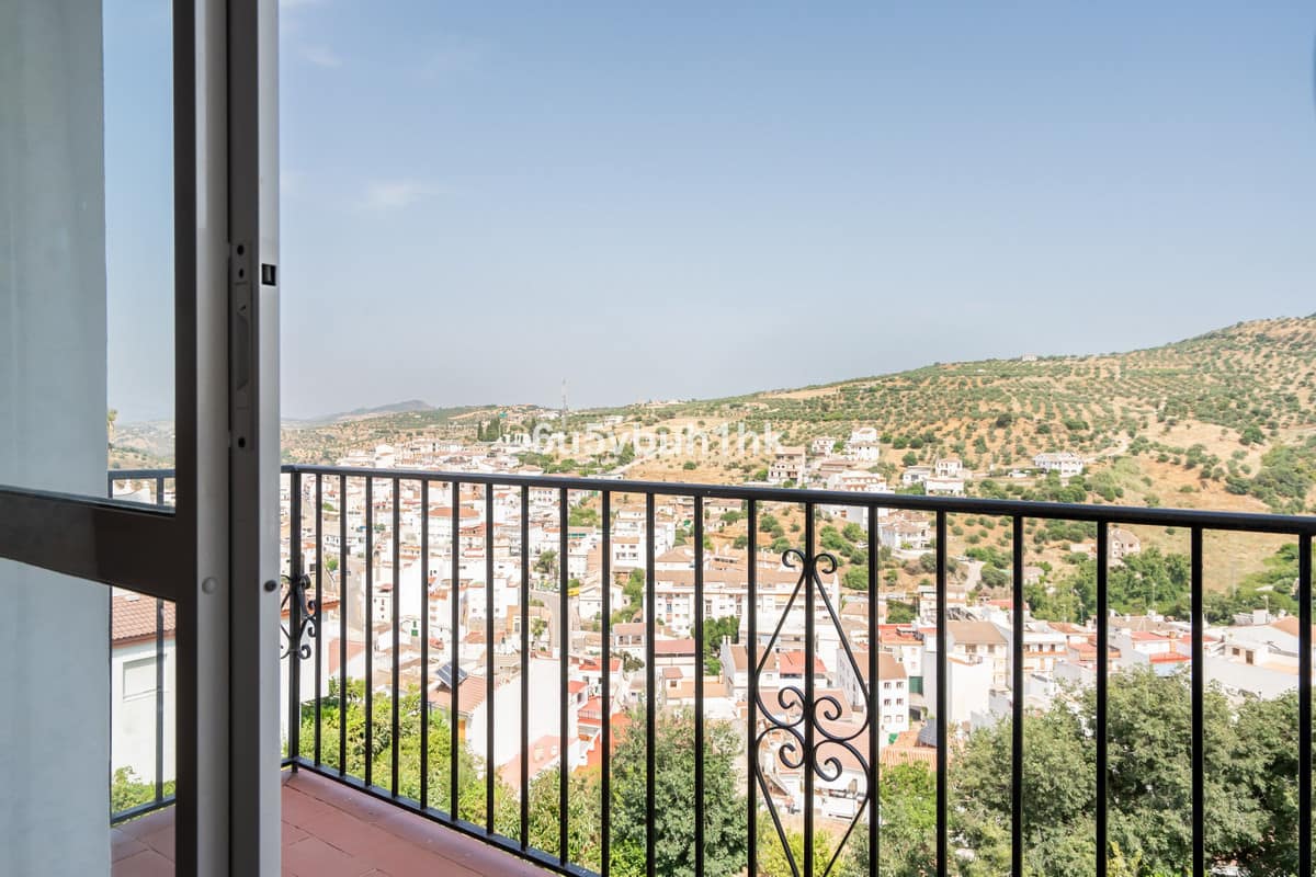 Halfvrijstaand chalet met 5 slaapkamers in Tolox in Tolox - foto 2