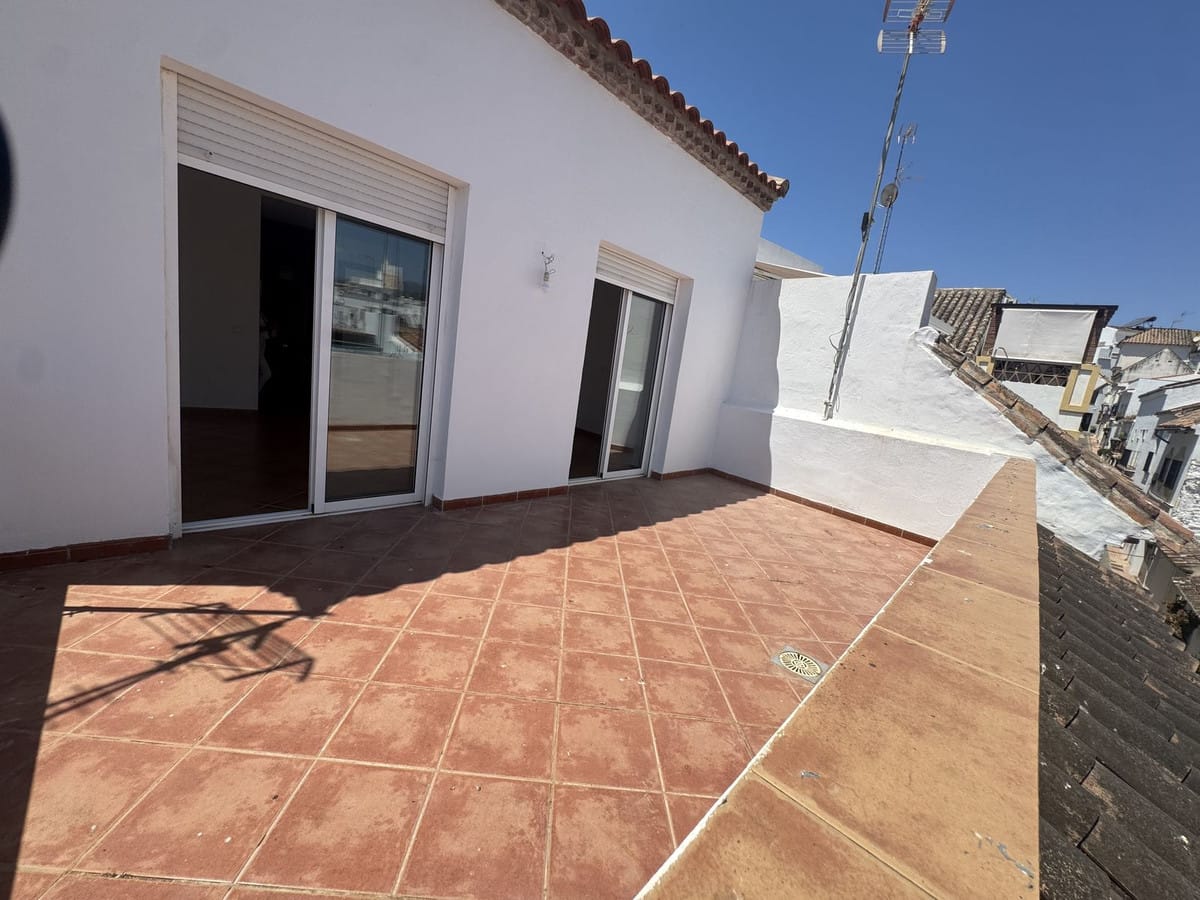 1 bedroom Apartment in Estepona in Estepona - foto 5
