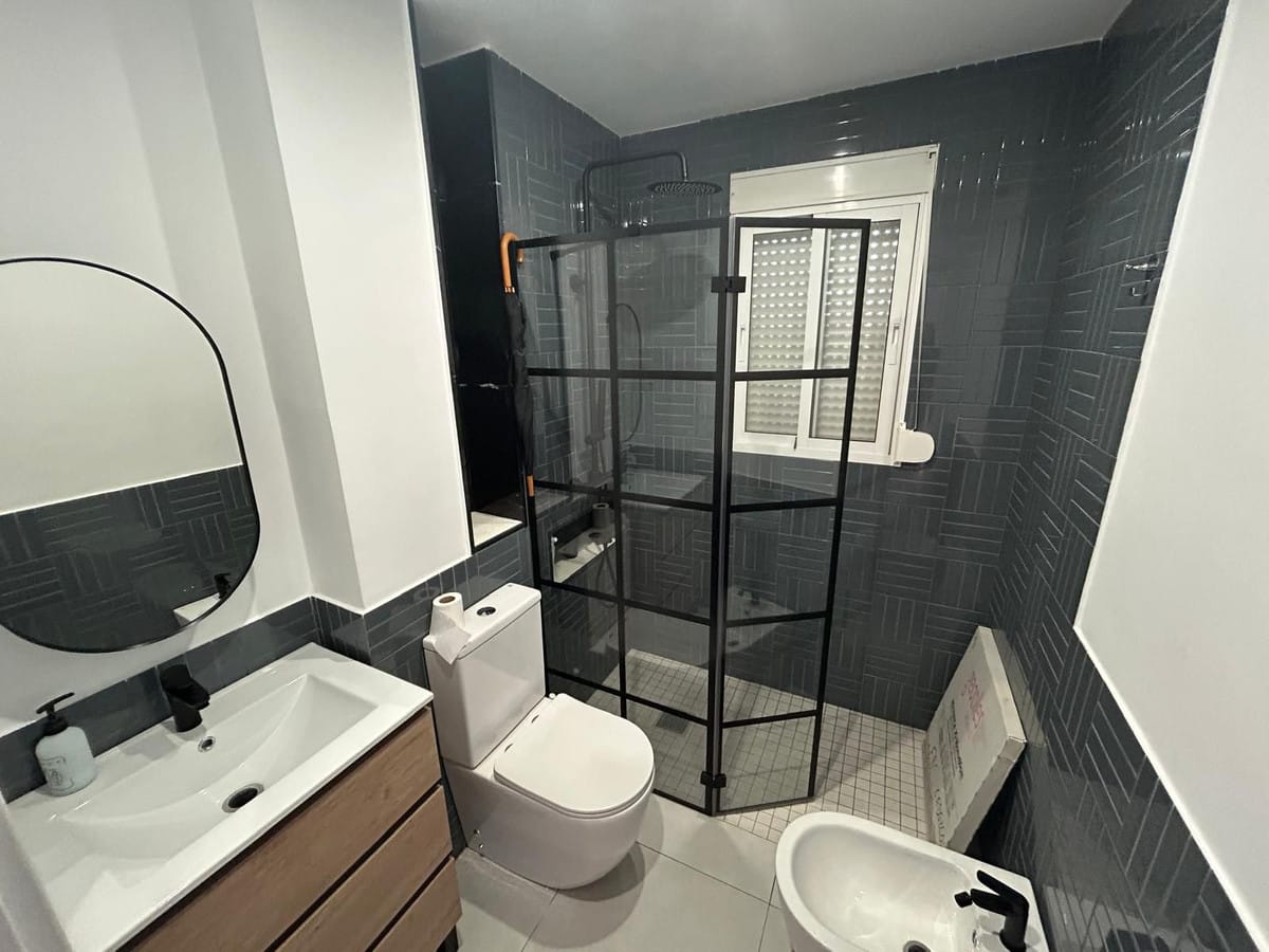 1 bedroom Apartment in Fuengirola in Fuengirola - foto 3