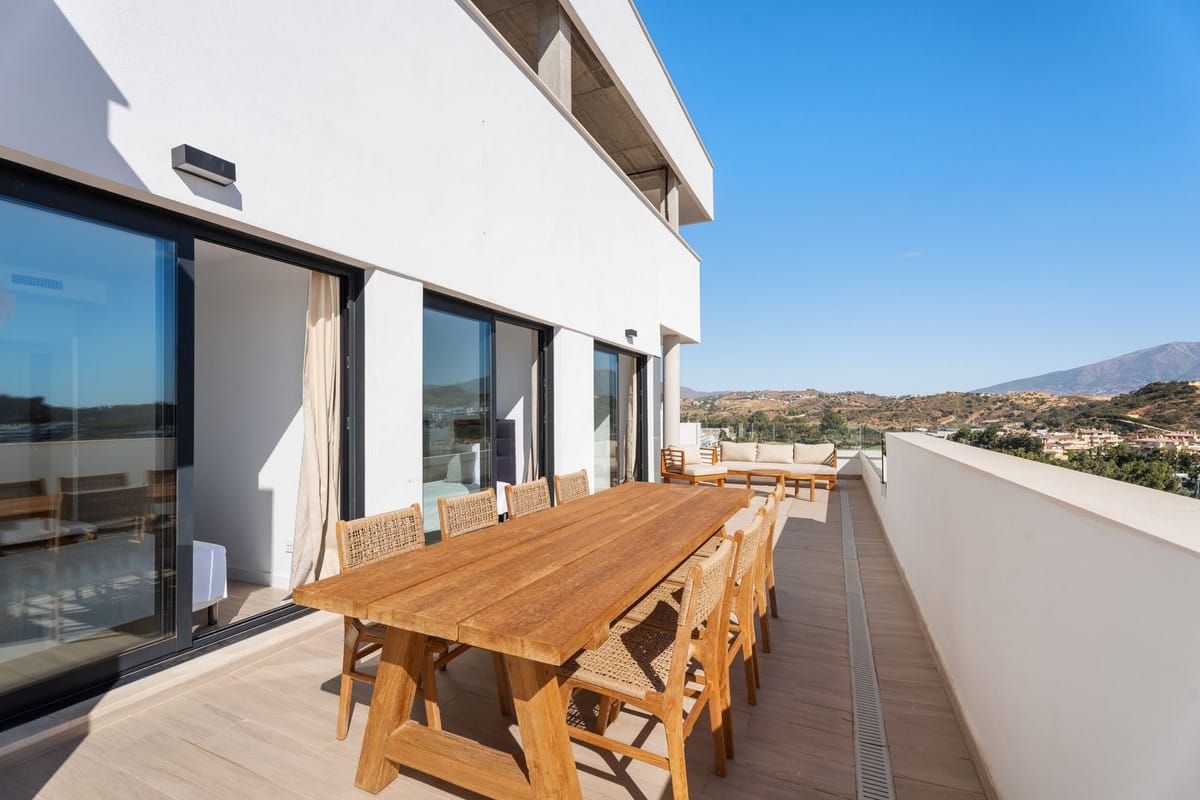 Ruim 4-slaapkamer appartement met panoramisch uitzicht in Navigolf Suites, La Cala de Mijas in La Cala de Mijas - foto 12