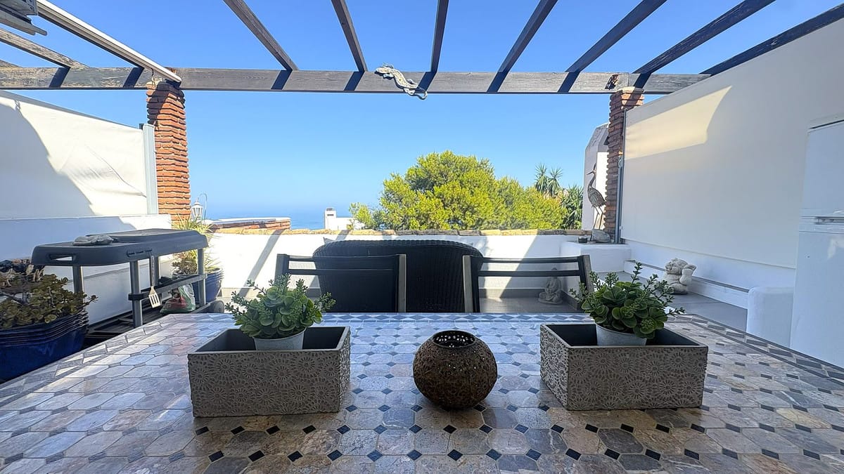 Drie-slaapkamer appartement in Estepona met zeezicht in Estepona - foto 6