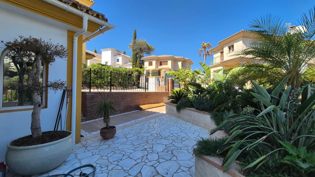 4-slaapkamer villa in Riviera del Sol in Riviera del Sol - foto 15
