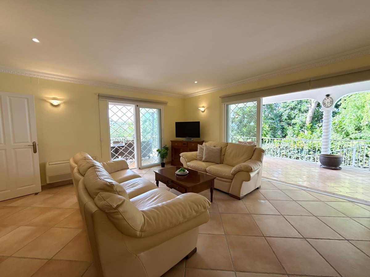 Halfvrijstaande woning met drie slaapkamers in Linda Vista Alta, San Pedro de Alcántara in San Pedro de Alcántara - foto 17