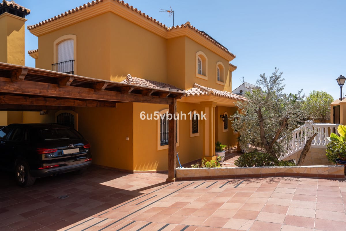 Vijf-slaapkamer villa in El Coto, Málaga in El Coto - foto 5